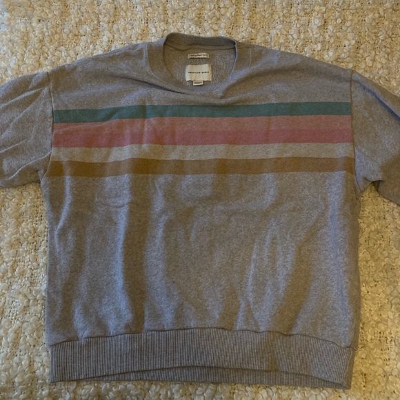 Grey sweater with striped design on the front - Picture 1 of 2